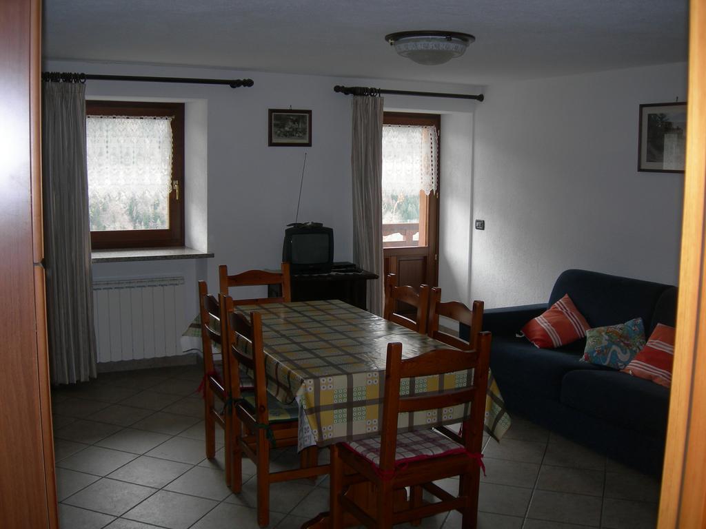Maison De Frein Allein Exteriör bild